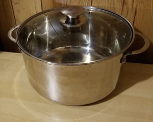 INDUCTION BURNER STAINLESS STEEL 7 QUART POT & LID PRE-OWNED VERY GOOD CONDITION - Picture 1 of 3