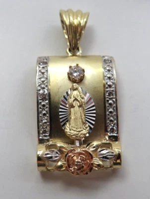 Fabuloso Colgante Pergamino Oro Sólido 14K Multicolor Dama de Guadalupe con Diamante Foto 1 de 4