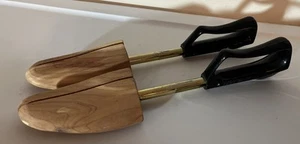 Inserciones de madera Florsheim vintage "Travel Tree" zapateros de Rochester Shoe - Imagen 1 de 8