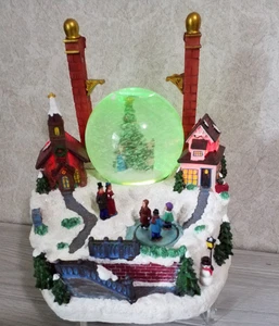 Animiertes Weihnachtsdorf Schlittschuhteich - beleuchtete musikalische Schneeszene, 3 Schlittschuhe - Bild 1 von 5