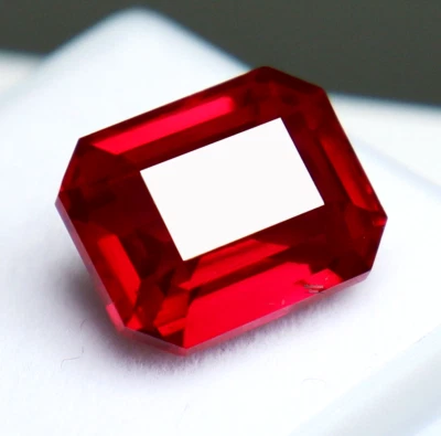 8.44 ct Certified Loose Gemstone BURMA Pigeon Blood Red Ruby Emerald Cut - Image 1 of 4