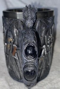 Medieval Dragon-Iron Throne Of Swords Beer Mug/Stein-Plastic & Stainless - Picture 1 of 8