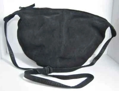 VTG World Market Black Hobo Shoulder Bag Zipper with an Adjustable Strap India - Image 1 of 4
