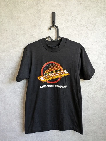Vintage 1990’s Vancouver Canucks Canada BC Hockey Black Single Stitch T-Shirt Cover