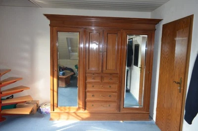 Schrank massive Eiche-Mahagoni - Bild 1 von 4