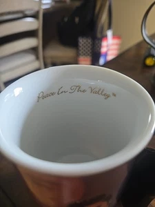 ELVIS PRESLEY Heirloom Porcelain Piece In The Valley Bradford Editions 2002 - Picture 1 of 7