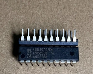 QTY=2PCS NXP P89LPC922FN .BRAND NEW. ship Via DHL/FEDEX/UPS - Picture 1 of 1
