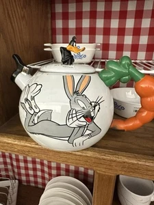 Vintage Looney Tunes Bugs Bunny & Daffy Duck Teekessel -1994 - Bild 1 von 7