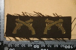 WW2 TYPE MILITARY POLICE MP OFFICER COLLAR BADGES BULLION ON CHOCLATE MATERIAL - Picture 1 of 1