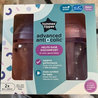 Tommee Tippee Anti Colic Baby Bottles Self Sterilizing 2 Pack Natural Latch - Image 1 of 4
