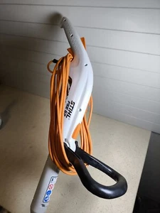 Stihl FSE 52 Electric Corded Grass Edge Strimmer Trimmer Pivoting Cutting Head - Picture 1 of 7
