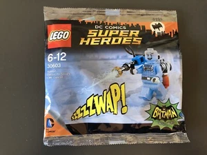 LEGO DC Comics Super Heroes Batman Mr. Freeze (LEGO 30603) - ungeöffnet! -  NEU! - Bild 1 von 2
