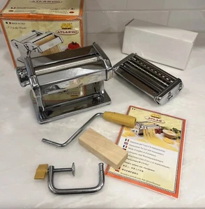 Marcato Atlas Deluxe Model 150 Hand Crank Pasta Noodle Maker Machine, Clamp,Book - Picture 1 of 6