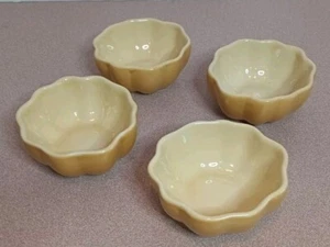 Juego de 4 mini cuencos de calabaza Williams Sonoma tazas amarillo mostaza inmersión - Imagen 1 de 4