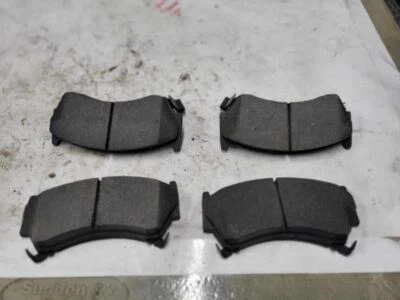 Pastillas de freno delanteras Nissan 200SX 1995-1997 nuevas Foto 1 de 3