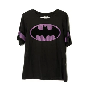 Mädchen Jugend Fledermaus Signal Kurzarm Batman Shirt Gr. 19 XXL lila schwarz EUC - Bild 1 von 5
