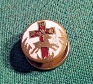 Vintage FHC Deer Cross Catholic Order Foresters Fraternal Lapel Pin Screw-Back - Foto 1 di 3