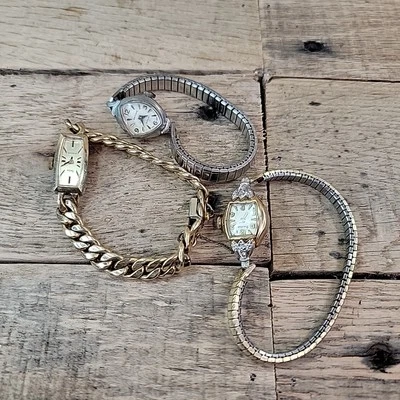 2 Ladies Watches Square Face Waltham BULOVA & Pedre 10k R.G.P Bezel - Image 1 of 4