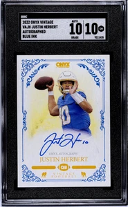 Justin Herbert 2022 Onyx Vintage #VAJH Auto. Blue Ink NFL LA Chargers SGC 10 Gem - Picture 1 of 2