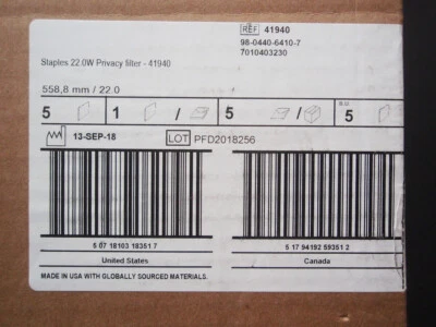 NEW Staples 41940 Laptop 22.0W 22" Widescreen Privacy Screen Filter, Black - Image 1 of 2