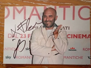 GIULIANO SANGIORGI AUTOGRAFO ORIGINALE STUPENDA FOTO 10 x 15 cm SIGNED NEGRAMARO - Foto 1 di 6