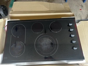 Kenmore 790.44189601 36" Black Glasstop 240V Electric Cooktop Range - Picture 1 of 13