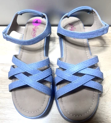 Nuevas sandalias Jelly Pop Amulet ajuste cómodo. Plata azulada. Niñas. Talla 4Y. Foto 1 de 4