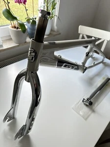 BMX ***GT **** Frame and Fork and Seatpost NOS New - Bild 1 von 23