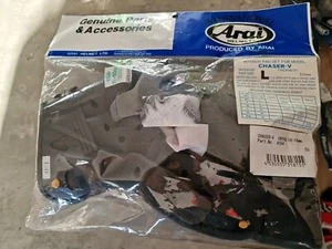 New Motorcycle Helmet Interior Pad Large 10MM Arai Chaser-V Centre Liner - Picture 1 of 2