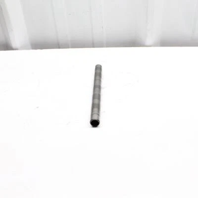 Оригинальный вилочный вал переключения передач 2003 Suzuki VINSON Lt-f500f. 25411-38B01 - Изображение 1 из 4