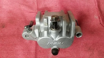 CR500R HONDA 1993 FRONT BRAKE CALIPER 45100-ML3-792 - Image 1 of 4
