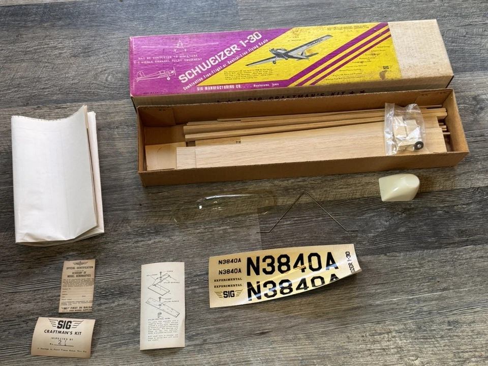 VINTAGE  SCHWEIZER  1-30 kit ff-19  BALSA WOOD MODEL SAILPLANE SLIDER  - Image 1 of 1