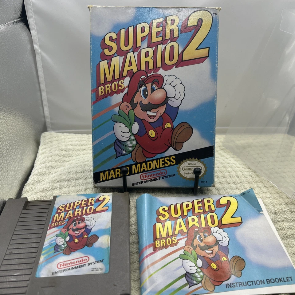 Super Mario Bros 2 NES Nintendo Complete w/ Manual CIB Tested - Image 1 of 4