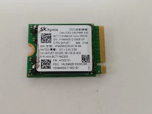 SK Hynix BC711 HFM256GD3GX013N 256 GB NVMe 30mm Solid State Drive - Picture 1 of 3