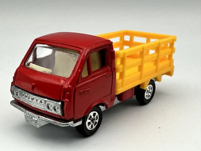 Tomica Tomy Pocket Cars #24 Toyota Hiace Stake Truck, rojo, 1:64, excelente Foto 1 de 4