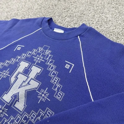 VTG Kentucky Wildcats Sweater Mens M Blue NCAA Basketball Pullover Crewneck 90s - Image 1 of 4