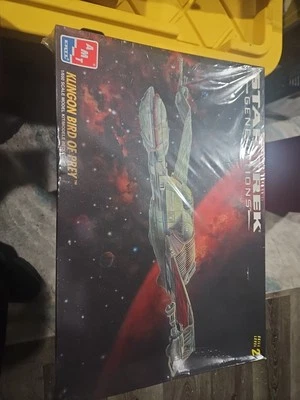 AMT ERTL Star Trek Generations Klingon Bird of Prey Model Kit ~ Sealed - Image 1 of 4