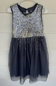 Girl’s Size Large 10/12 Plus Gray Silver Sequin Sleeveless Wonder Nation Dress - Picture 1 of 2