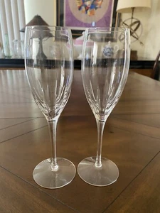 2 Lenox Starfire Crystal 8 Oz Fluted Champagne Glasses 8 1/4''  Tall - Picture 1 of 12
