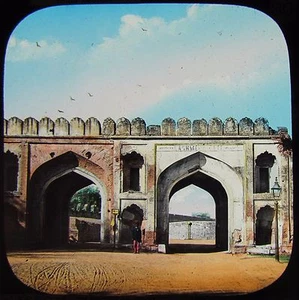 Glass Magic Lantern Slide DELHI THE CASHMERE GATE C1880 PHOTO INDIA - Picture 1 of 2