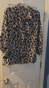 Blusa Top Notations Mujer Mangas Largas con Pestaña Enrollable Negra Blanca Talla Lg Abotonada  - Imagen 1 de 10