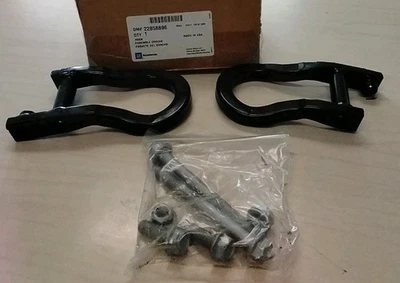 GM#22858896 Black Tow Hooks Set For 07-19 Chevy Silverado / GMC Sierra 1500 - Image 1 of 4