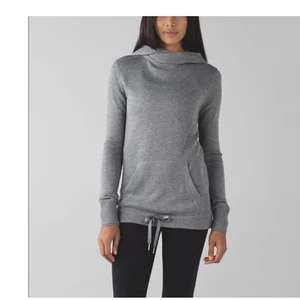 Lululemon süßer Savasana Pullover Hoodie hellgrau Kaschmirmischung Taschen Größe 6 - Bild 1 von 10