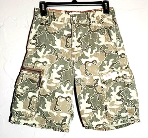 Levi's Work wear Boy's Camo Cargo shorts 7 pockets size 12 regular - Picture 1 of 8