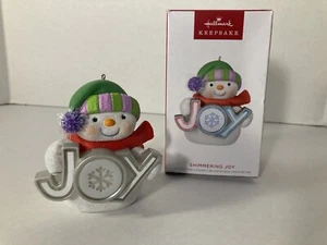 Hallmark Keepsake 2002 Shimmering JOY Christmas Tree Ornament - Picture 1 of 19