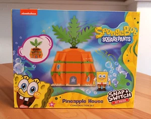 SpongeBob Squarepants Pineapple House Snap & Switch 97 Pieces Construction Set - Picture 1 of 6