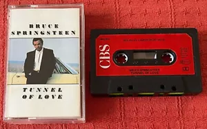 BRUCE SPRINGSTEEN - UK CASSETTE TAPE - TUNNEL OF LOVE - Picture 1 of 6