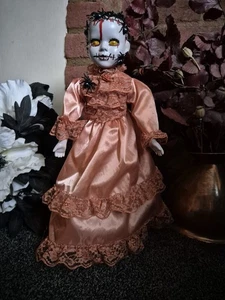 'Hilda' Halloween Horror Creepy Porcelain Victoriana Doll, Hand Painted, 39cm - Picture 1 of 5
