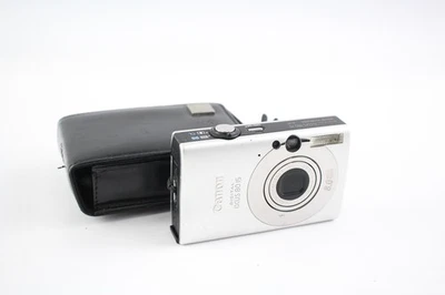 Canon IXUS 80 IS Digital Compact Camera Working w/ Canon 3x Optical IS Zoom Lens - Image 1 of 4