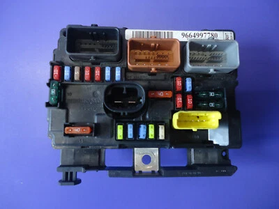 PEUGEOT 207 1.4 16V PETROL BSM BONNET FUSE BOX BOARD 9664997780 2006-2013 - Image 1 of 3